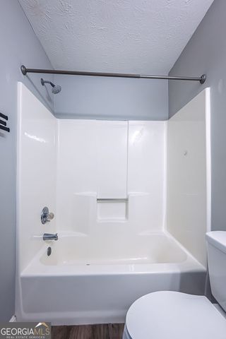 2100 Whitebluff Way NE, Buford, GA 30519