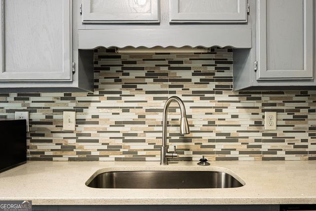 2100 Whitebluff Way NE, Buford, GA 30519