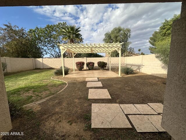 1130 N MARTINGALE Road, Gilbert, AZ 85234
