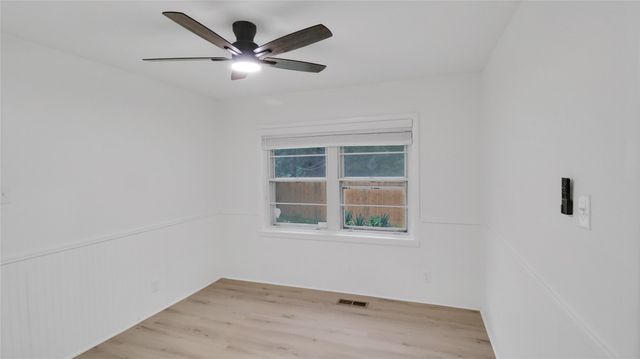 3016 Loganwood, Dallas, TX 75227