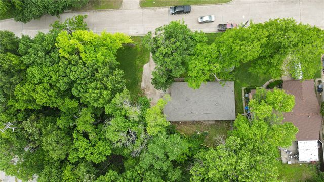 3016 Loganwood, Dallas, TX 75227