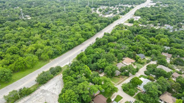 3016 Loganwood, Dallas, TX 75227