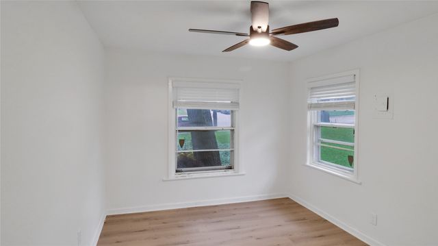 3016 Loganwood, Dallas, TX 75227