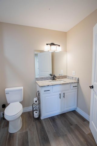 13181 75th Rd, Winfield, KS 67156