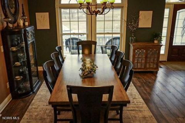 1300 Heisler Road, Edgerton, OH 43517