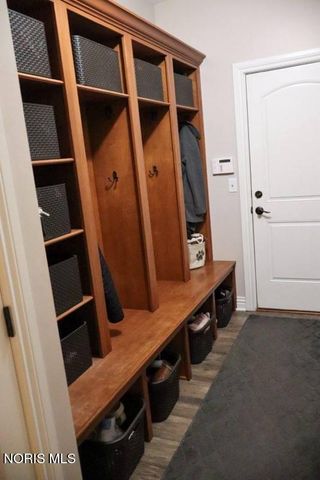 1300 Heisler Road, Edgerton, OH 43517