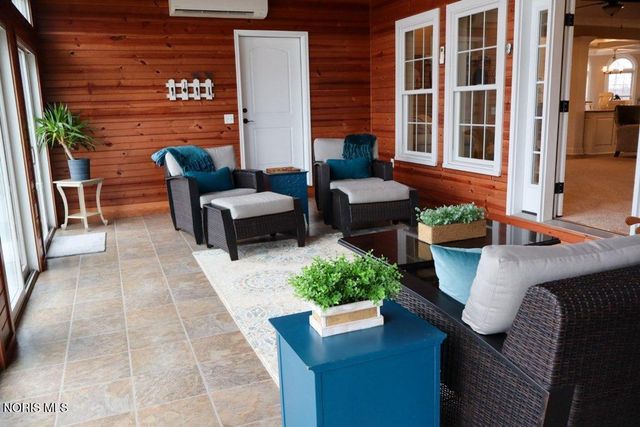 1300 Heisler Road, Edgerton, OH 43517