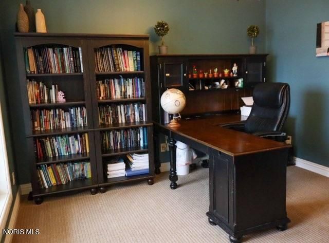 1300 Heisler Road, Edgerton, OH 43517