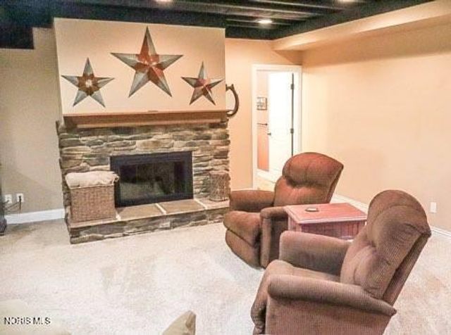 1300 Heisler Road, Edgerton, OH 43517