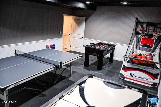 1300 Heisler Road, Edgerton, OH 43517