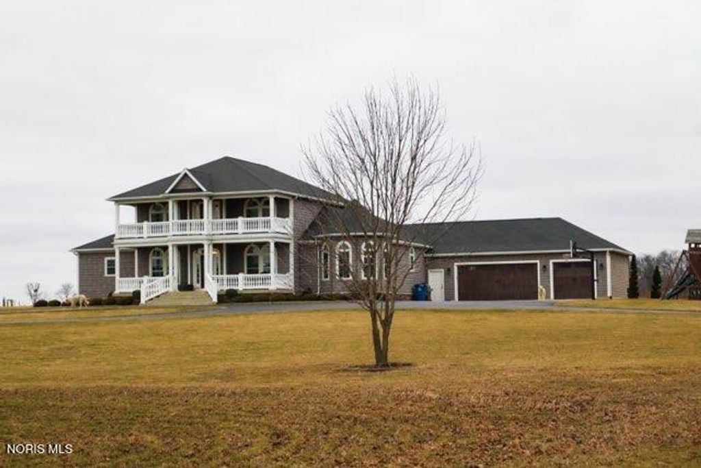 1300 Heisler Road, Edgerton, OH 43517