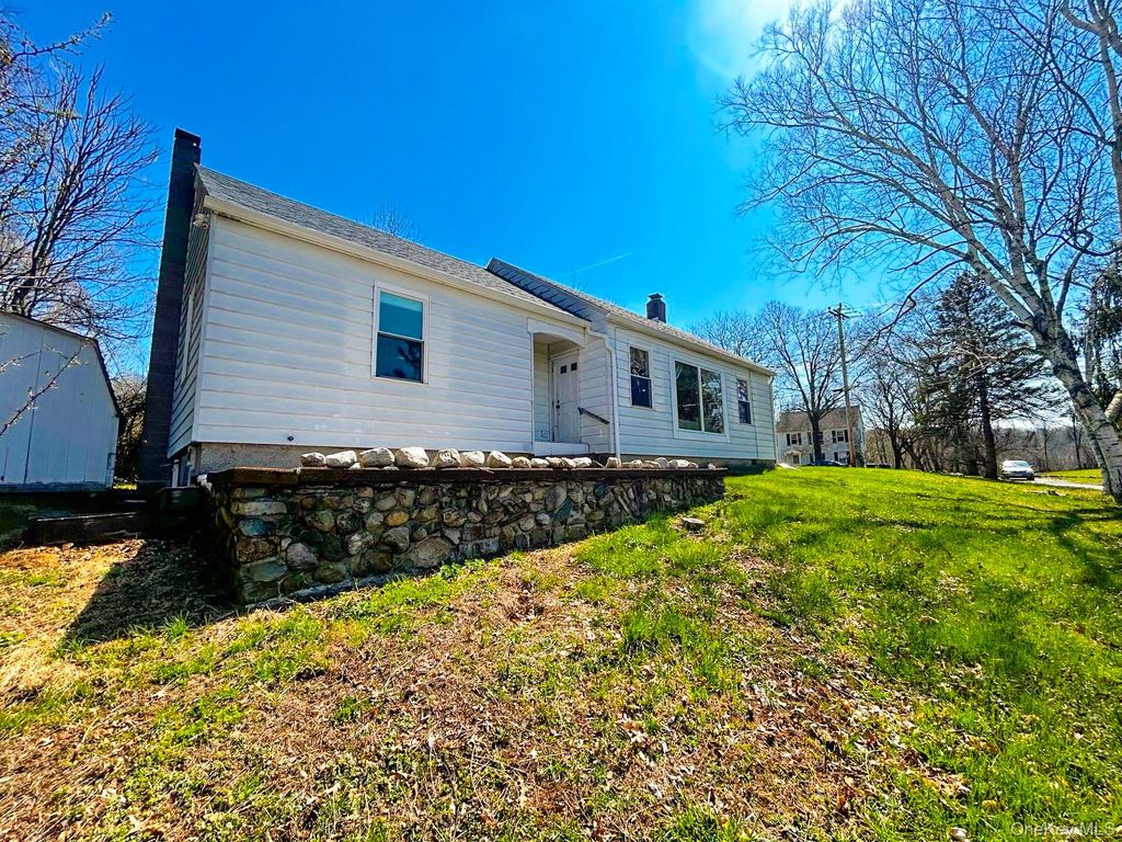 7 Lower Reservoir Road, Goshen, NY 10924