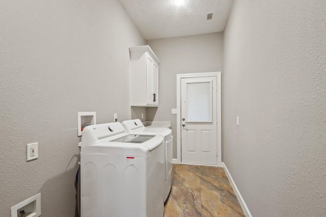 35 Susan Drive, Cleveland, TX 77327