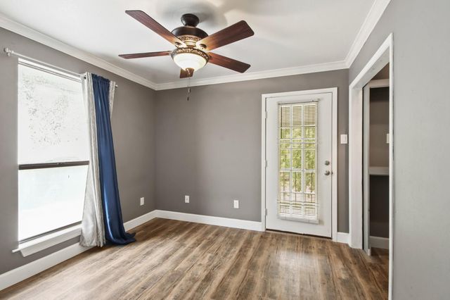 35 Susan Drive, Cleveland, TX 77327