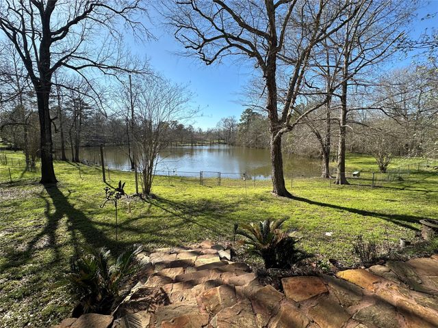 35 Susan Drive, Cleveland, TX 77327