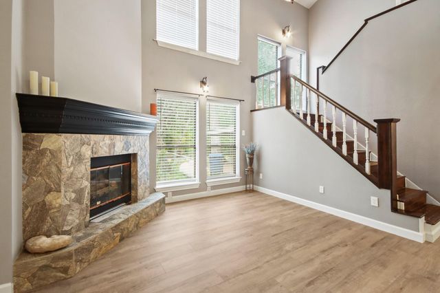 35 Susan Drive, Cleveland, TX 77327