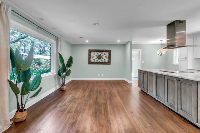 1510 Manor Boulevard, Charleston, SC 29407