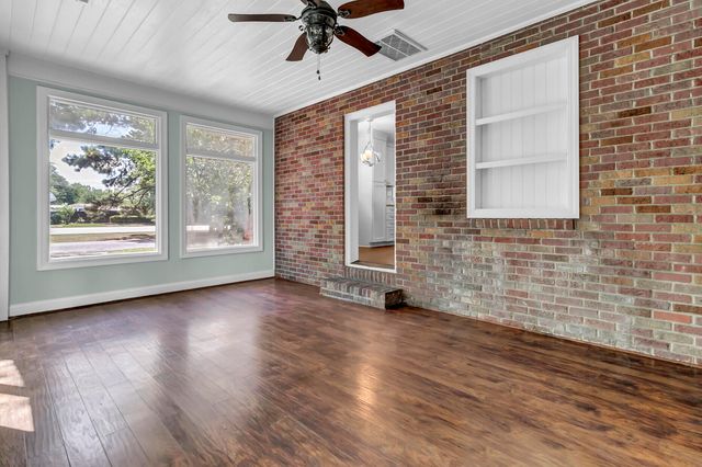 1510 Manor Boulevard, Charleston, SC 29407