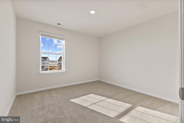 574 ATKINSON ST, Shenandoah Junction, WV 25442