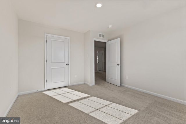 574 ATKINSON ST, Shenandoah Junction, WV 25442