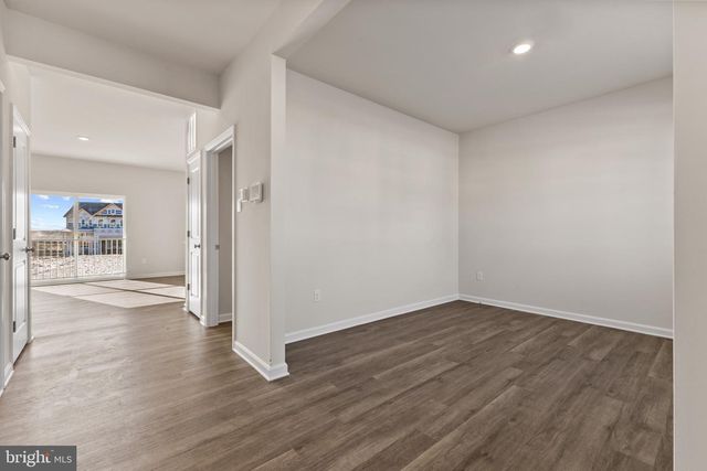 574 ATKINSON ST, Shenandoah Junction, WV 25442