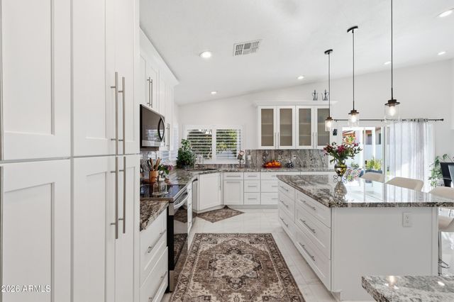 4553 E CAROLINA Drive, Phoenix, AZ 85032