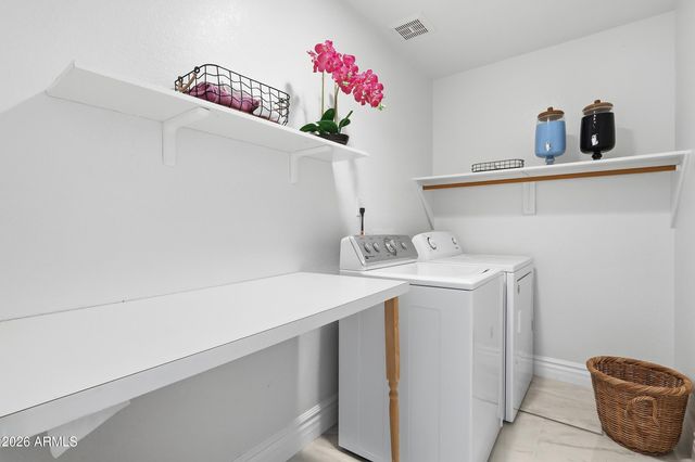 4553 E CAROLINA Drive, Phoenix, AZ 85032