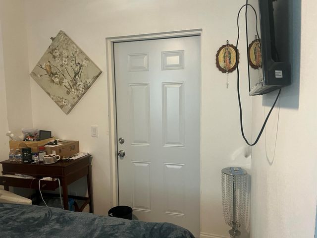 320 Poe Drive, Palm Springs, FL 33461