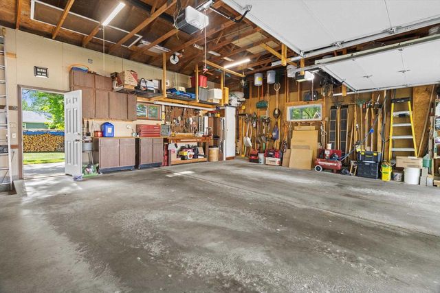 839 Suellen Lane, Portage, WI 53901