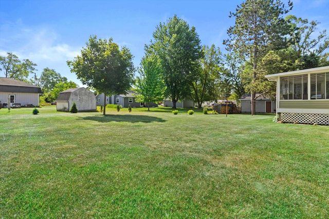 839 Suellen Lane, Portage, WI 53901