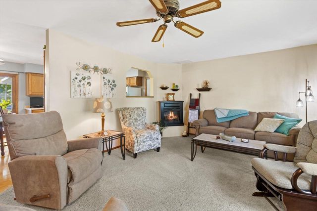 839 Suellen Lane, Portage, WI 53901