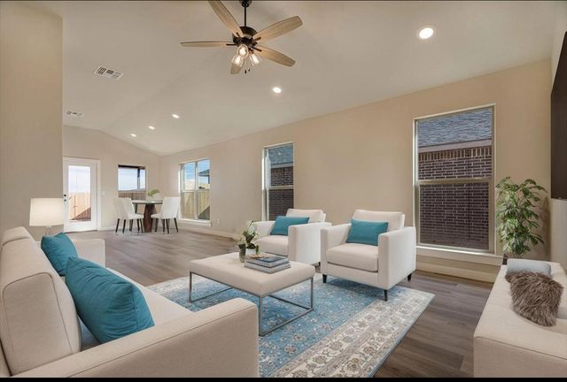 5556 Auburn Street, Lubbock, TX 79416