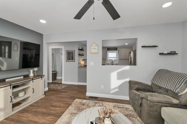 22 Constance Street, Bedford, NH 03110