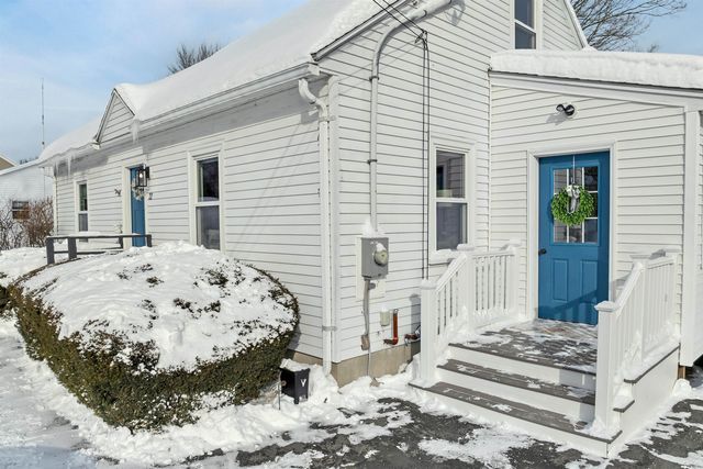 22 Constance Street, Bedford, NH 03110