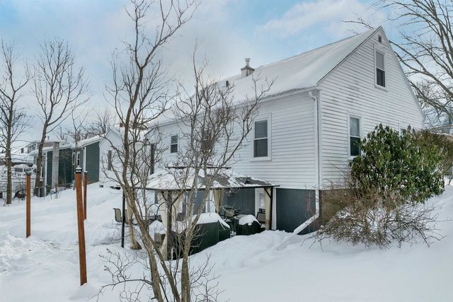 22 Constance Street, Bedford, NH 03110