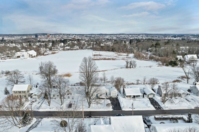 22 Constance Street, Bedford, NH 03110