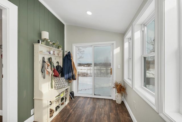 22 Constance Street, Bedford, NH 03110