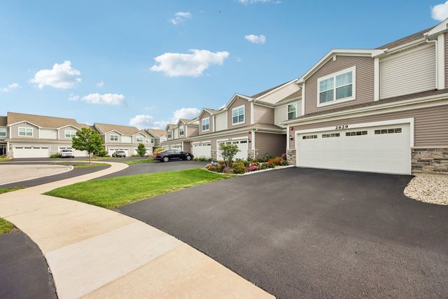 2629 Martini Street, Mundelein, IL 60060