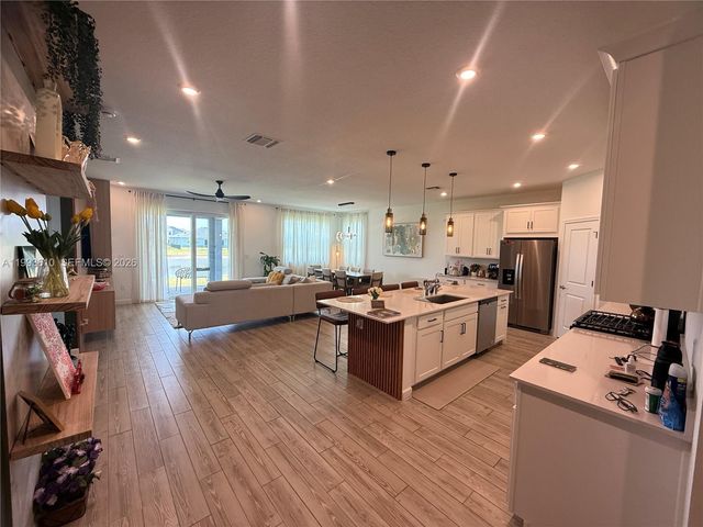 10503 SW Orana Drive, Port St. Lucie, Port St Lucie, FL 34987