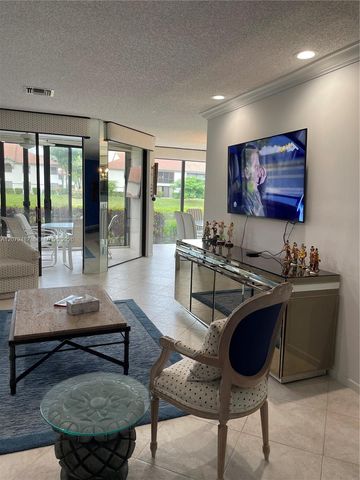 5291 Europa Drive C, Boynton Beach, FL 33437