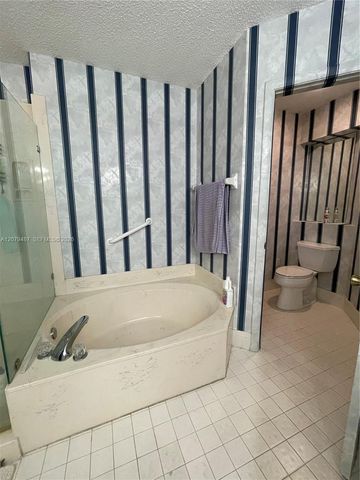 5291 Europa Drive C, Boynton Beach, FL 33437