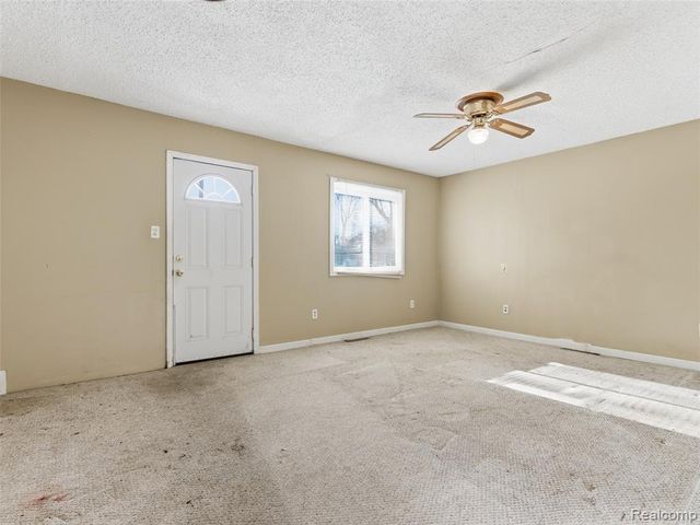 3754 Wasmund Avenue, Warren, MI 48091