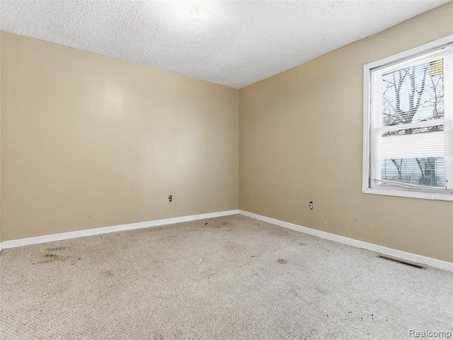 3754 Wasmund Avenue, Warren, MI 48091