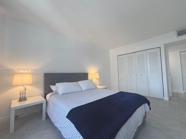 3800 S Ocean Drive 1710, Hollywood, FL 33019