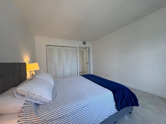 3800 S Ocean Drive 1710, Hollywood, FL 33019