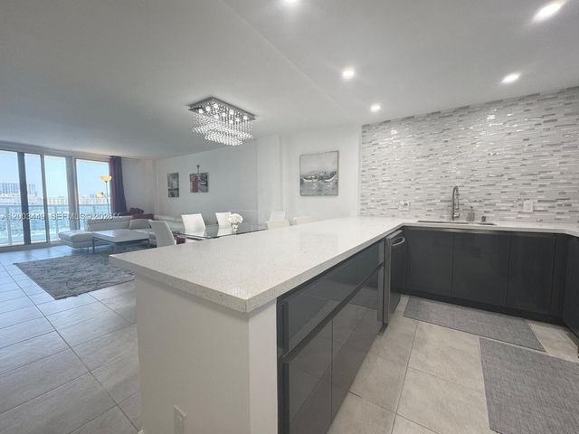 3800 S Ocean Drive 1710, Hollywood, FL 33019