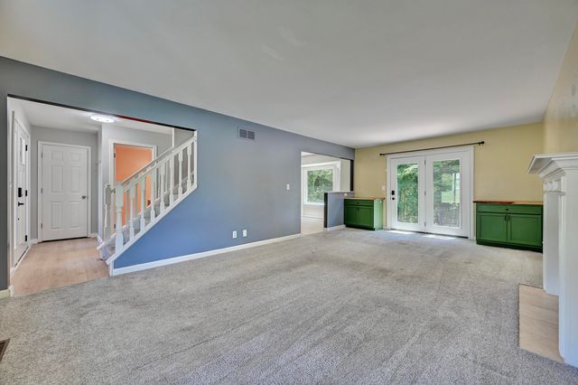 8176 Rose Petal Drive, Florence, KY 41042