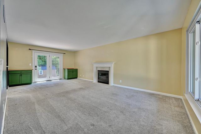 8176 Rose Petal Drive, Florence, KY 41042