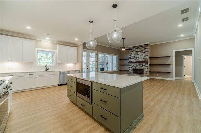 327 Pine Circle, Monroe, GA 30655