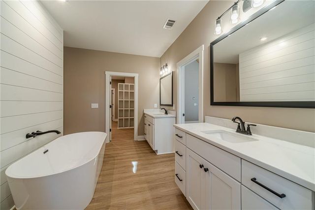 327 Pine Circle, Monroe, GA 30655